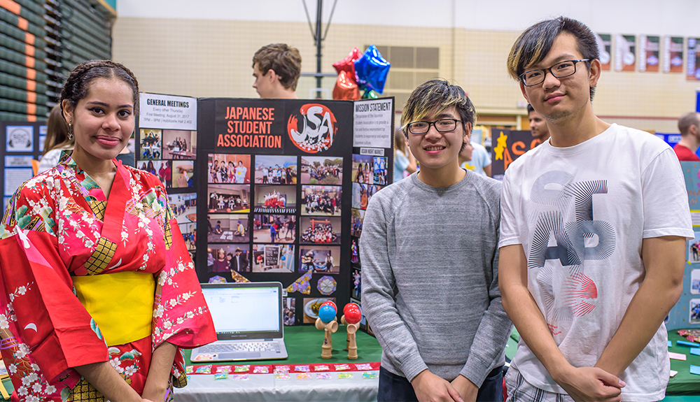 Michaela Banks, Brian Ta and Ray Yeh shared information about the Japanese Student Association with the Class of 2021 at the student organization fair.