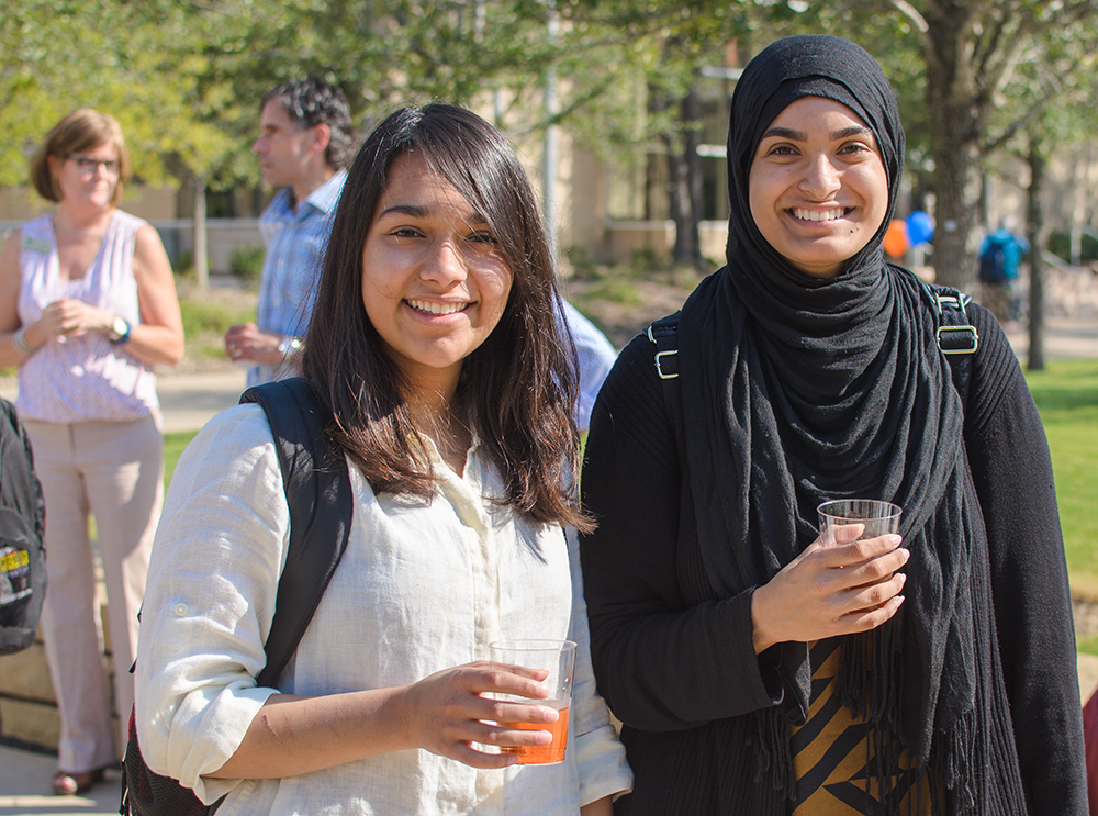 Rahel Usman and Maleeha Kazmi grabbed refreshments at one of the Graduate Professional Week events last year. 