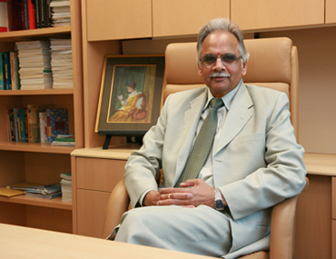 Dr. Mathukumalli Vidyasagar